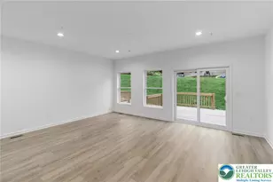 304 Barber St, Allentown City, PA 18103 - Photo 9