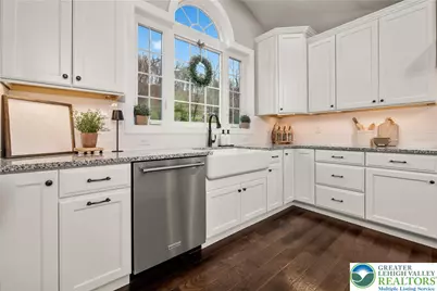 6215 Fox Glove Lane, Upper Saucon Township, PA 18034 - Photo 17