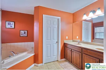 271 Blue Sage Drive, Allentown City, PA 18104 - Photo 13