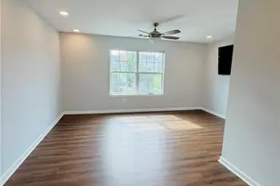 7524 Scenic View Dr, Macungie Boro, PA 18062 - Photo 17