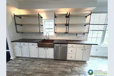 7524 Scenic View Drive, Macungie Boro, PA 18062 - Photo 9