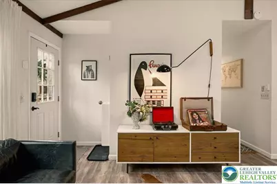 779 Country Place Drive, Tobyhanna, PA 18466 - Photo 5