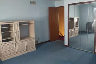 1755 Peachtree Cir, Whitehall Township, PA 18052 - Photo 9