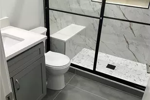 55 E Elizabeth E, Bethlehem City, PA 18017 - Photo 9