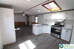 238 Birchwood Ln, Ross Twp, PA 18353 - Photo 9