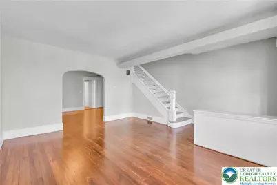 25 N 8th Street, Easton, PA 18042 - Photo 9