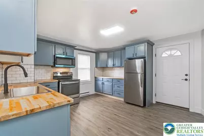 2269 Pennsylvania Avenue, Lower Mt Bethel Twp, PA 18013 - Photo 7