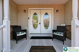 235 Jackie Ct, Price Twp, PA 18302 - Photo 9