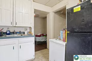 921 Broadway, Fountain Hill Boro, PA 18015 - Photo 47