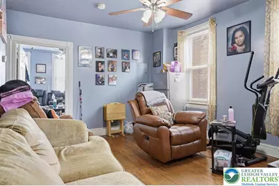 921 Broadway, Fountain Hill Boro, PA 18015 - Photo 17