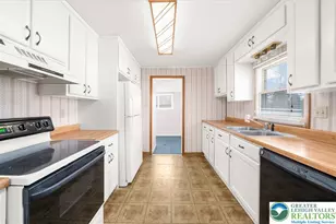 1138 Brookside Rd, Lower Macungie Township, PA 18106 - Photo 5