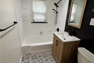 1344 Moravia St, Fountain Hill Boro, PA 18015 - Photo 9