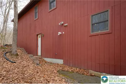 6159 Decker Road, Bushkill, PA 18324 - Photo 9