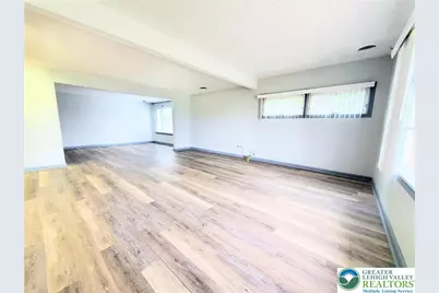 4542 Lime Kiln Road, South Whitehall Township, PA 18069 - Photo 3