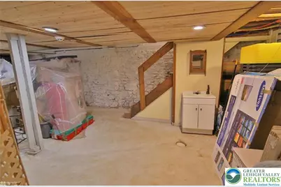 325 8th Street #1, Allentown City, PA 18102 - Photo 11