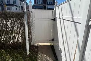 946 S Poplar St, Allentown City, PA 18103 - Photo 13