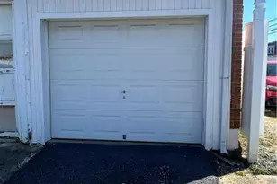 946 S Poplar St, Allentown City, PA 18103 - Photo 63