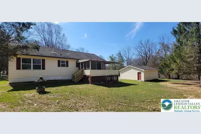 1111 Delabole Junction Road, Pen Argyl, PA 18072 - Photo 13