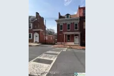 622 Mahantongo Street, Pottsville, PA 17901 - Photo 3