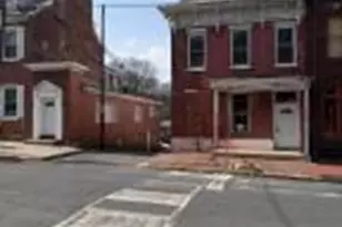 622 Mahantongo St, Pottsville, PA 17901 - Photo 3