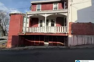 622 Mahantongo St, Pottsville, PA 17901 - Photo 5