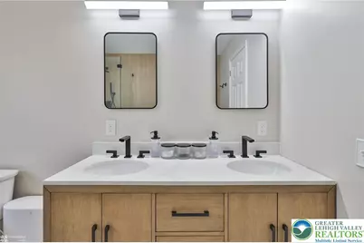 52 W 5th, Alburtis Boro, PA 18011 - Photo 37