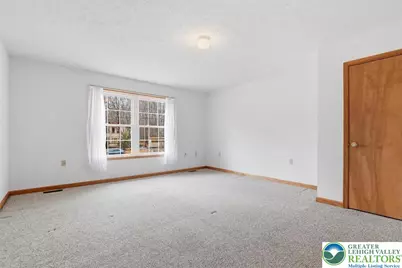 7225 Winnebago Drive, Coolbaugh Twp, PA 18347 - Photo 11