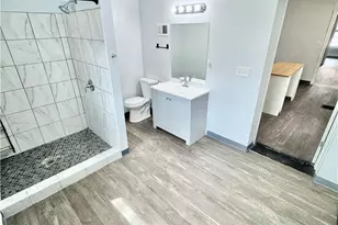 1410 W Turner St, Allentown City, PA 18102 - Photo 11