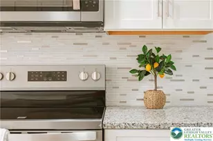 427 Walnut Dr, Lehigh Township, PA 18067 - Photo 17