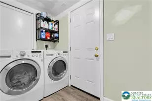 2740 Stonewood Dr, Hanover Twp, PA 18017 - Photo 27