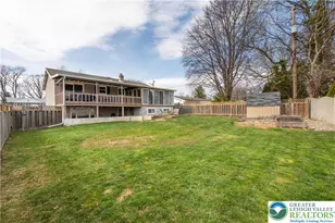 2740 Stonewood Dr, Hanover Twp, PA 18017 - Photo 37