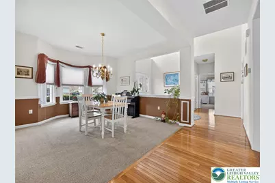 19 Glenmoor Circle, Easton, PA 18045 - Photo 9