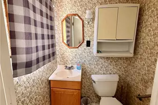 233 S Liberty St, Orwigsburg, PA 17961 - Photo 17