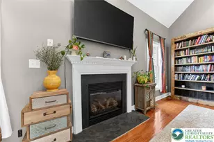 210 Sonny Dr, Bushkill Twp, PA 18091 - Photo 7