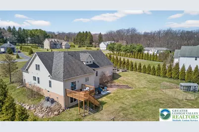 210 Sonny Drive, Bushkill Twp, PA 18091 - Photo 49