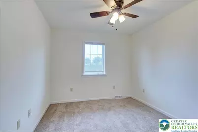 1057 Decatur Street, Bethlehem, PA 18017 - Photo 15