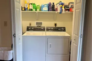 1057 Decatur St, Bethlehem City, PA 18017 - Photo 25