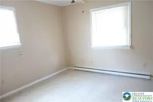 2754 Suzanne Way, Hanover Twp, PA 18109 - Photo 11