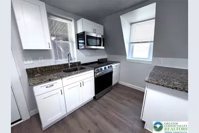 1731 W 8th Street, Plainfield Township, PA 18091 - Photo 9