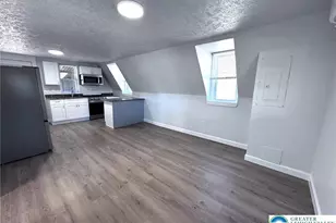 1731 W 8th St, Plainfield Township, PA 18091 - Photo 5