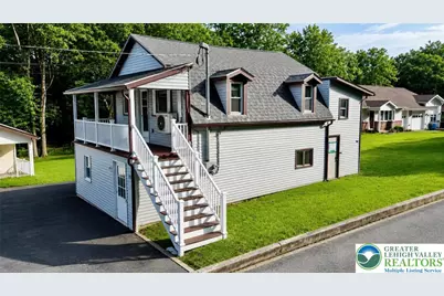 1731 W 8th Street, Plainfield Township, PA 18091 - Photo 1