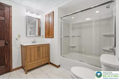 340 Bear Creek Lake Drive, Penn Forrest, PA 18229 - Photo 37