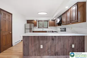 340 Bear Creek Lake Dr, Penn Forrest, PA 18229 - Photo 9