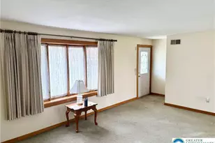 3865 Rosewood Ln, Whitehall Township, PA 18052 - Photo 5