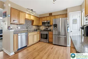 1048 Sparrow Way, Upper Macungie Township, PA 18031 - Photo 15