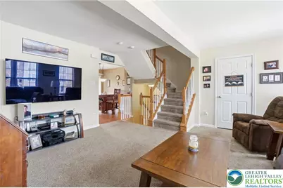 1048 Sparrow Way, Upper Macungie Township, PA 18031 - Photo 11