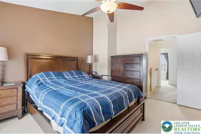 1048 Sparrow Way, Upper Macungie Township, PA 18031 - Photo 27