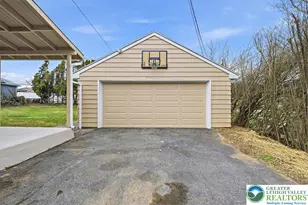 1229 W Whitehall St, Allentown City, PA 18102 - Photo 51