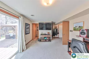 1863 Latta St, South Whitehall Township, PA 18104 - Photo 5