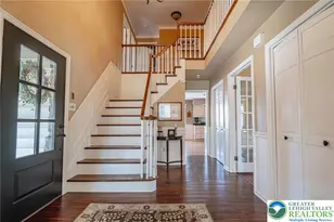 6145 Woodledge Dr, Upper Macungie Township, PA 18069 - Photo 9